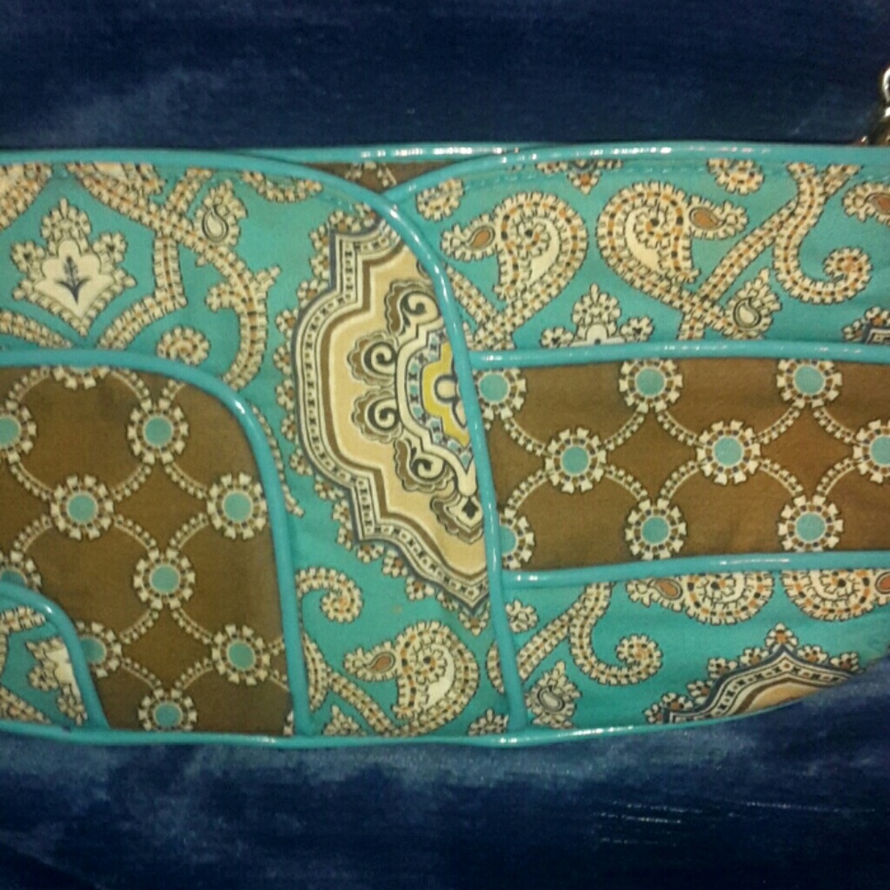 Swinging vera bradly wristlet